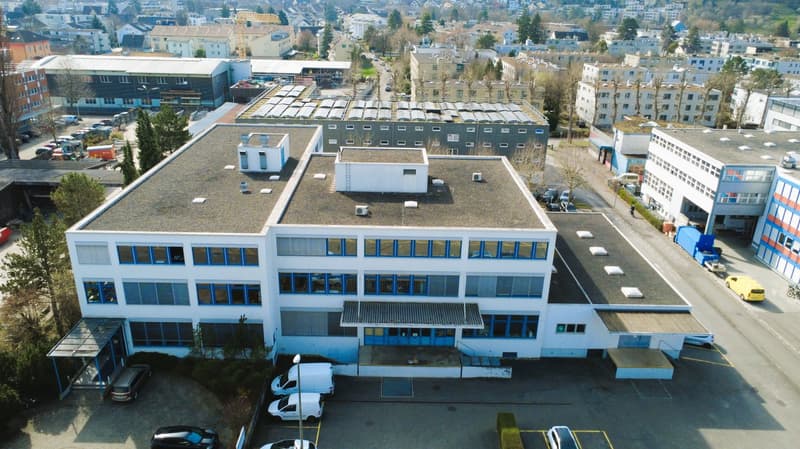 Gewerbegebäude mit rund 4’000 m² Nutzfläche im Bachgraben (3)