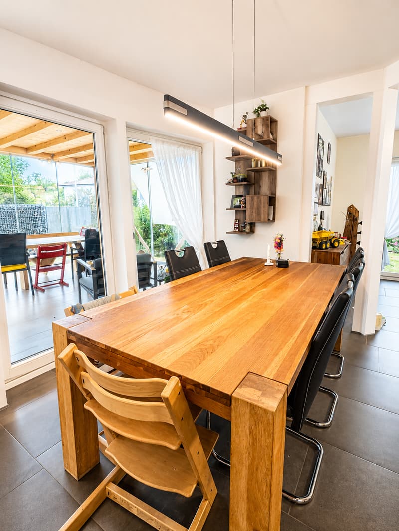 Grosszügiges 4.5-Zimmer Einfamilienhaus mit Wintergarten (5)