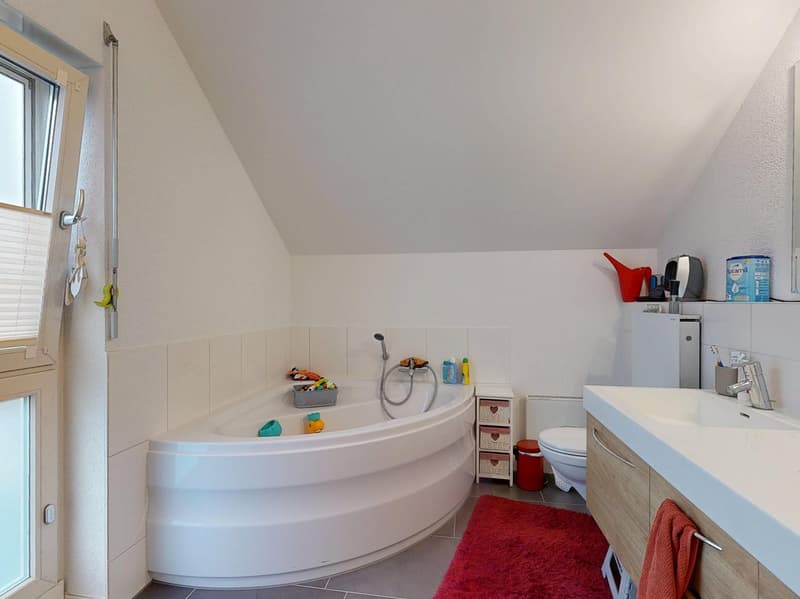 Grosszügiges 4.5-Zimmer Einfamilienhaus mit Wintergarten (10)