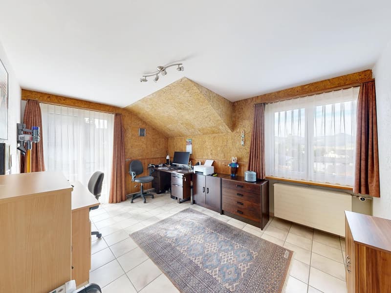 5.5-Zimmer Einfamilienhaus an bester Lage in Breitenbach (8)