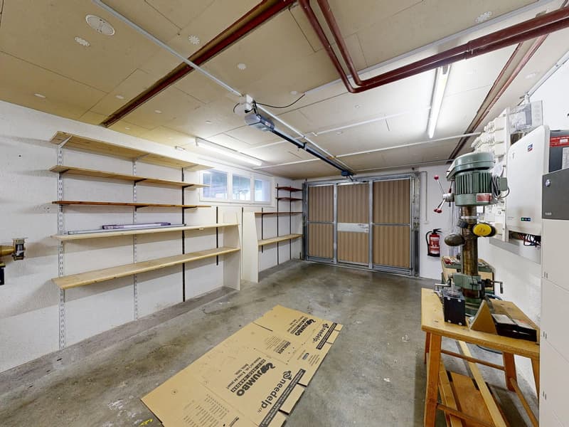 5.5-Zimmer Einfamilienhaus an bester Lage in Breitenbach (14)