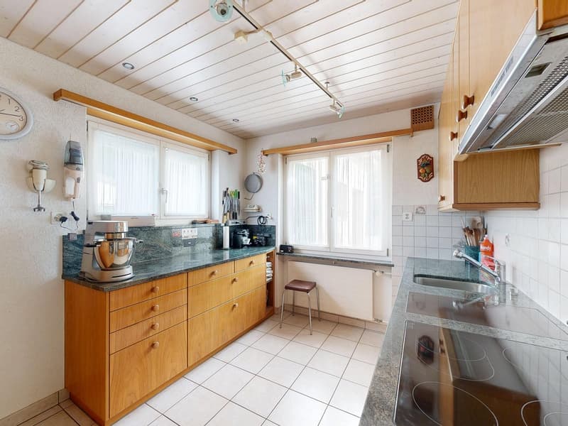 5.5-Zimmer Einfamilienhaus an bester Lage in Breitenbach (4)