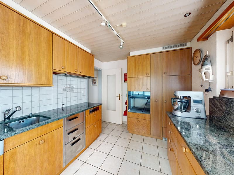 5.5-Zimmer Einfamilienhaus an bester Lage in Breitenbach (5)