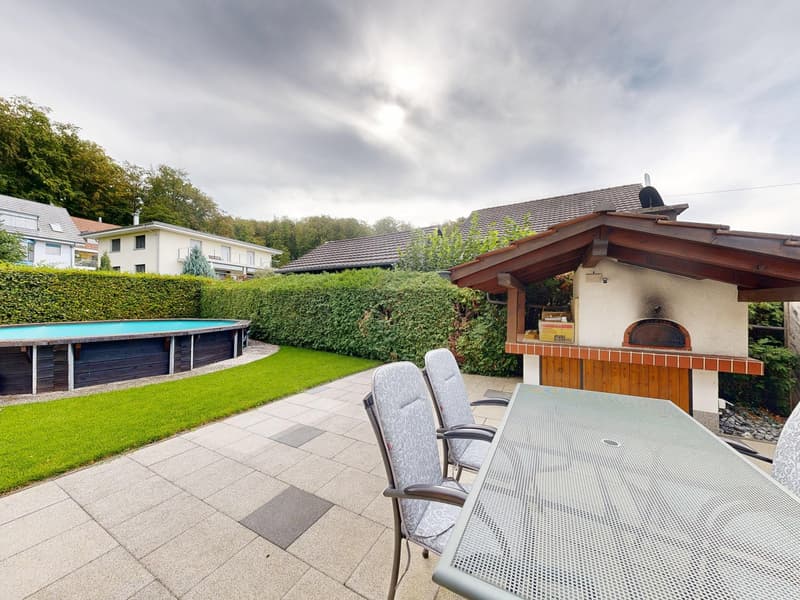 5.5-Zimmer Einfamilienhaus an bester Lage in Breitenbach (15)