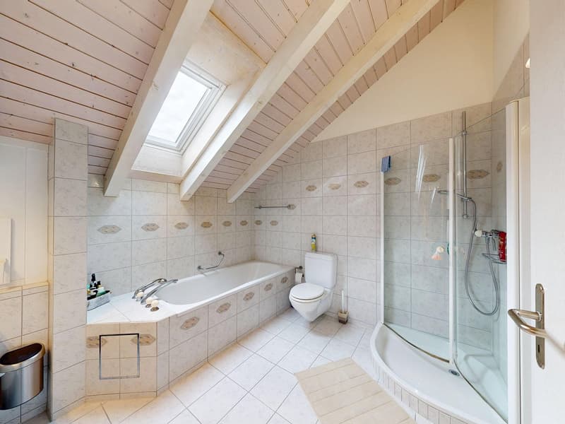 5.5-Zimmer-Einfamilienhaus mit Weitsicht und Gartenidylle (12)