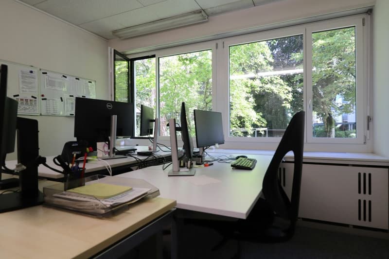 Büro Hofseite (22 m2)