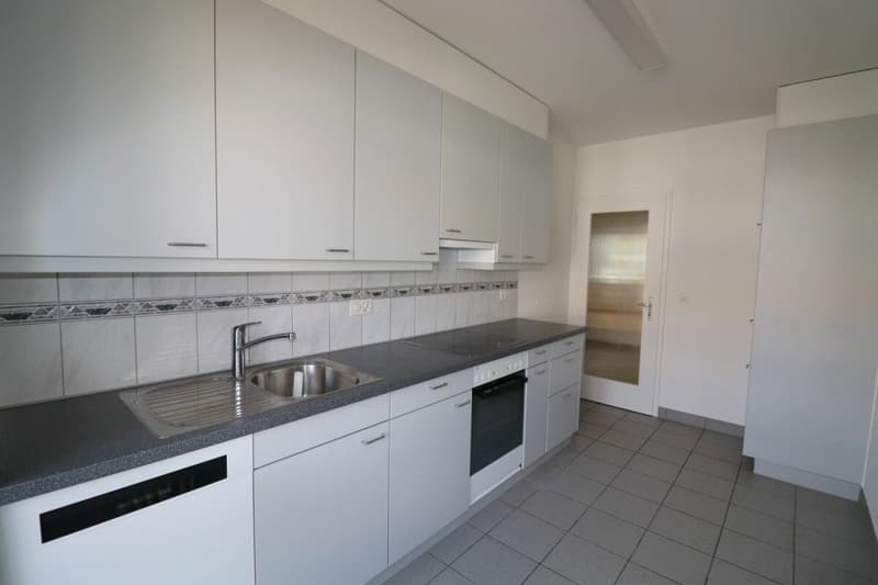 Nähe Kannenfeldpark - schöne 3 1/2-Zimmerwohnung in ruhiger Seitenstrasse zu vermieten (2)