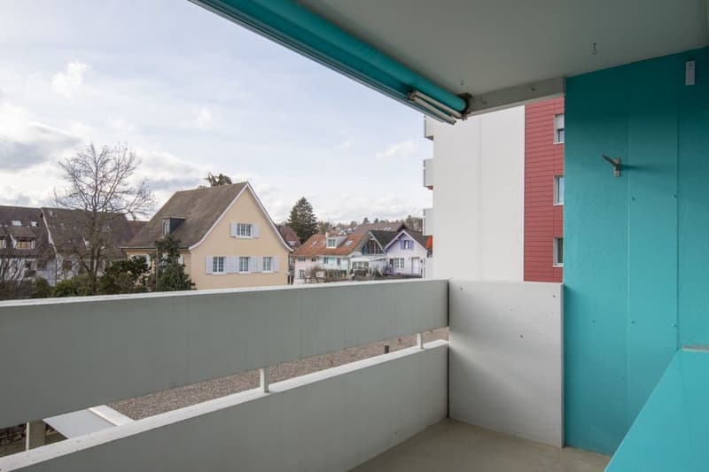 Zwischen Coop Center und Spielplatz Eisweiher - schöne 3-Zimmerwohnung in Oberwil (8)