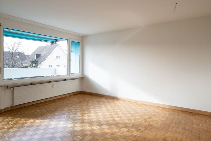 Zwischen Coop Center und Spielplatz Eisweiher - schöne 3-Zimmerwohnung in Oberwil (6)