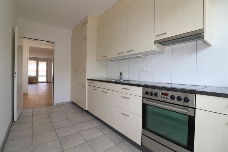 Nähe Rauracherzentrum in Riehen - grosszügige 4 ½-Zimmerwohnung im 2.OG (9)