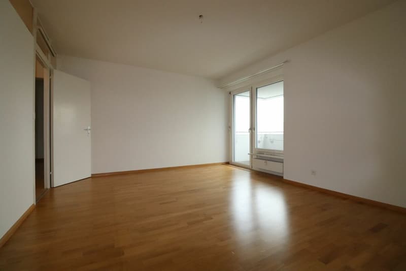 Schöne 2-Zimmer-Wohnung mit tollem Ausblick zu vermieten (5)