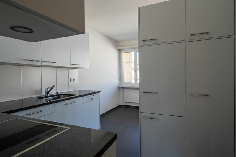 Kleinhüningen, Nähe Dreiländereck - helle 3-Zimmerwohnung im 4.OG (4)