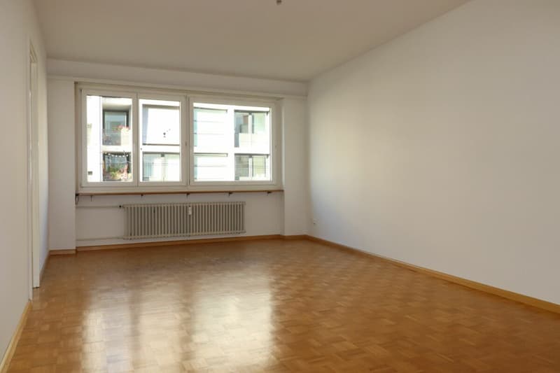 Nähe Spalentor/Uni - schöne 2 Zimmer-Wohnung zu vermieten (1)
