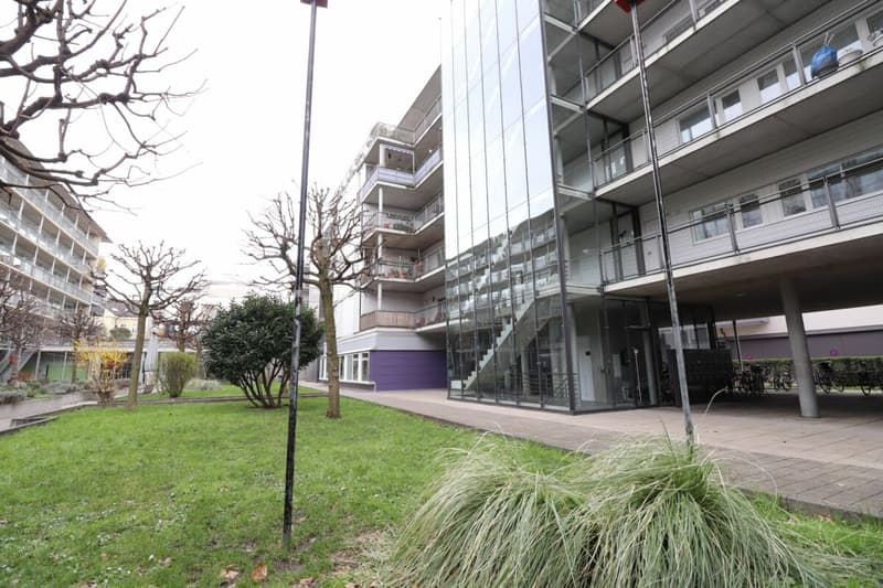 geräumige, helle 2-Zimmer-Wohnung in Kleinbasel zu vermieten (1)