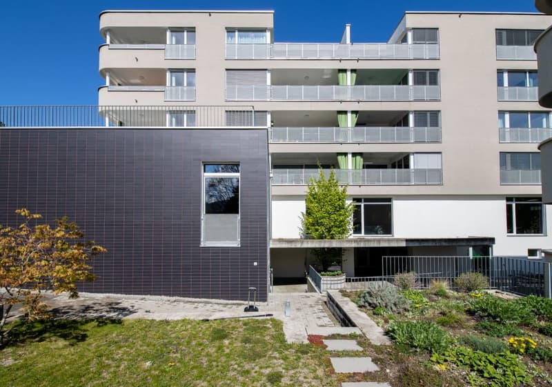 Nähe Gartenstadt, Münchenstein - Moderne 2 1/2-Zimmer-Wohnung im 3.OG (1)