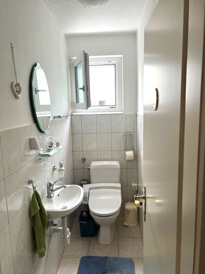 kompakte 4.5-Zimmerwohnung mit Balkon, Bastelraum + Garage (5)