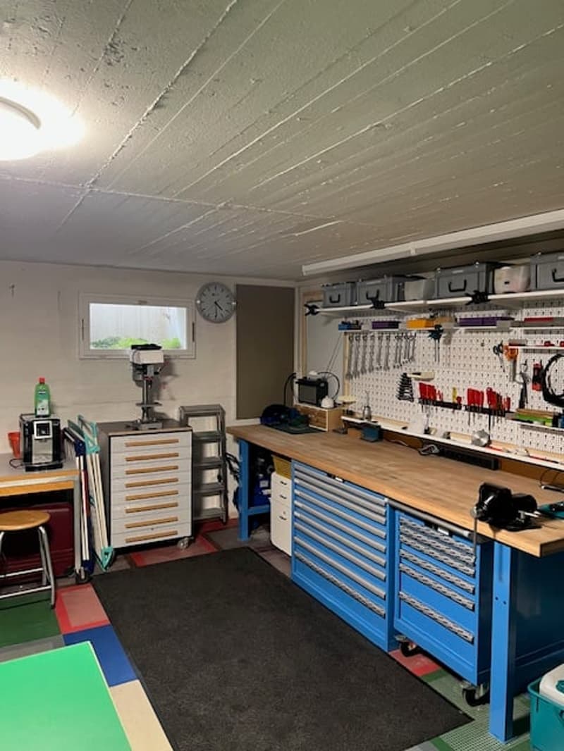 kompakte 4.5-Zimmerwohnung mit Balkon, Bastelraum + Garage (12)