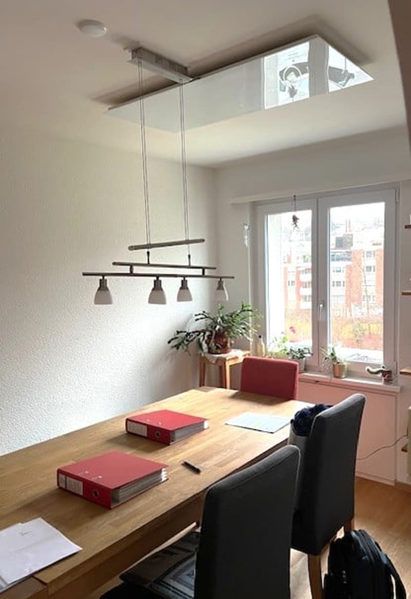 kompakte 4.5-Zimmerwohnung mit Balkon, Bastelraum + Garage (8)