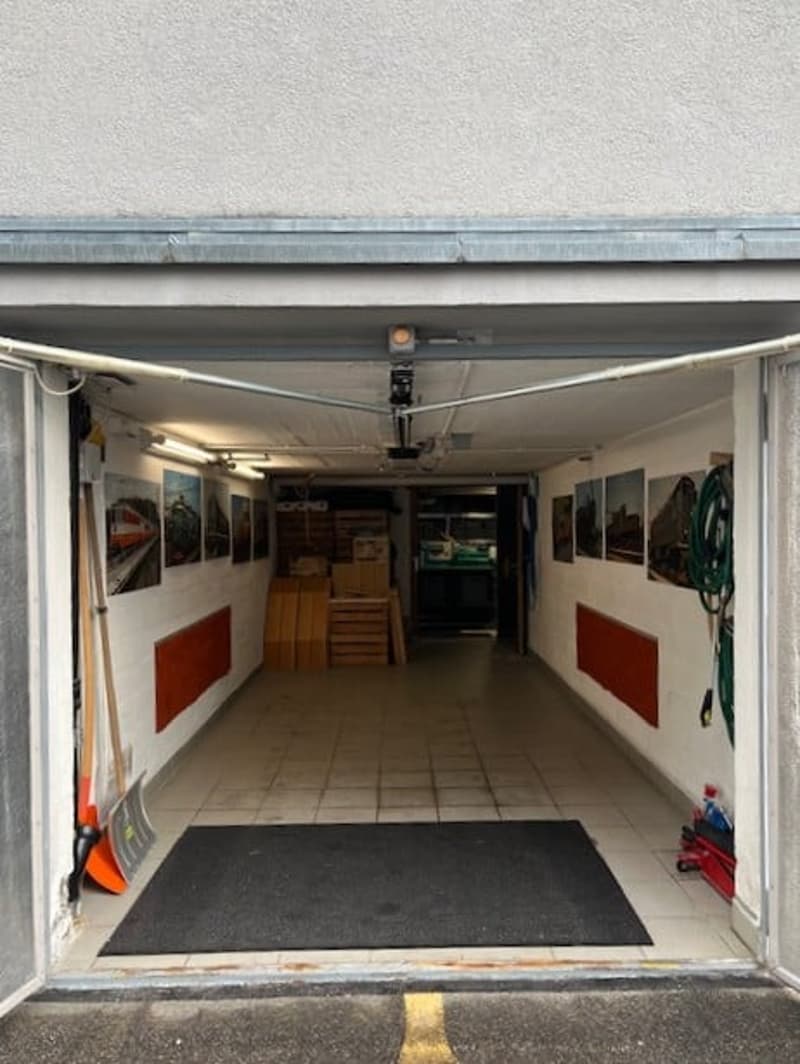 kompakte 4.5-Zimmerwohnung mit Balkon, Bastelraum + Garage (13)