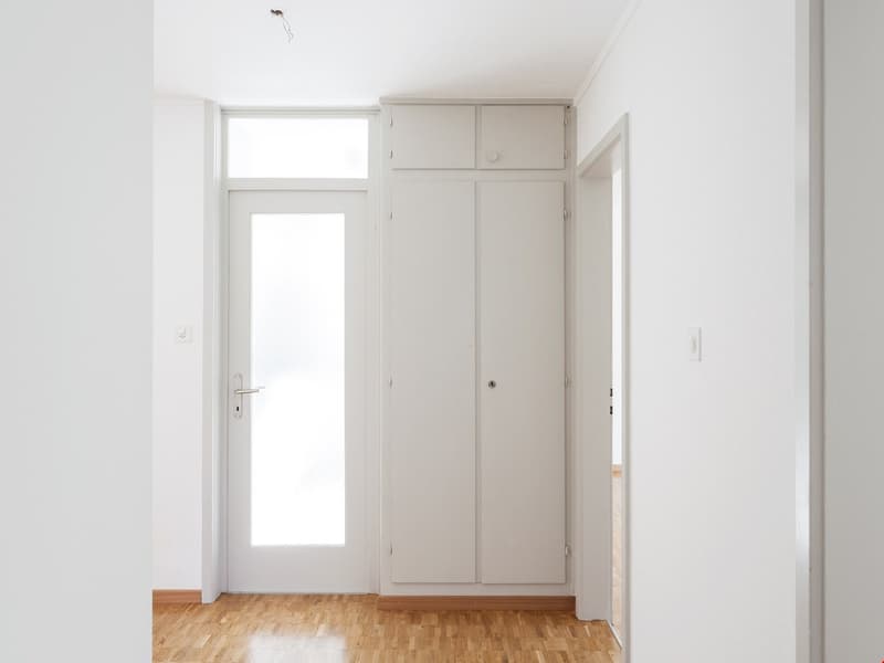Helle und gepflegte 4-Zimmer-Wohnung mit Balkon in St. Gallen (6)