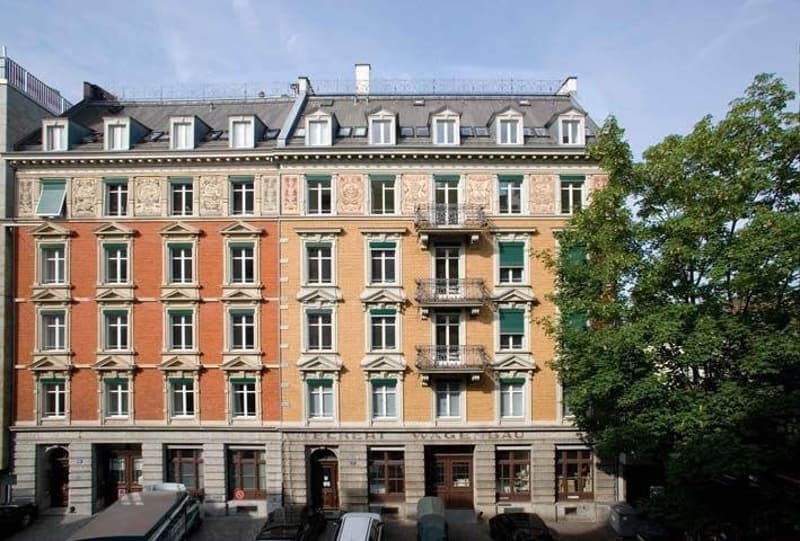 POP-UP ATELIER / LADENFLÄCHE DIREKT AM BAHNHOF STADELHOFEN (6)