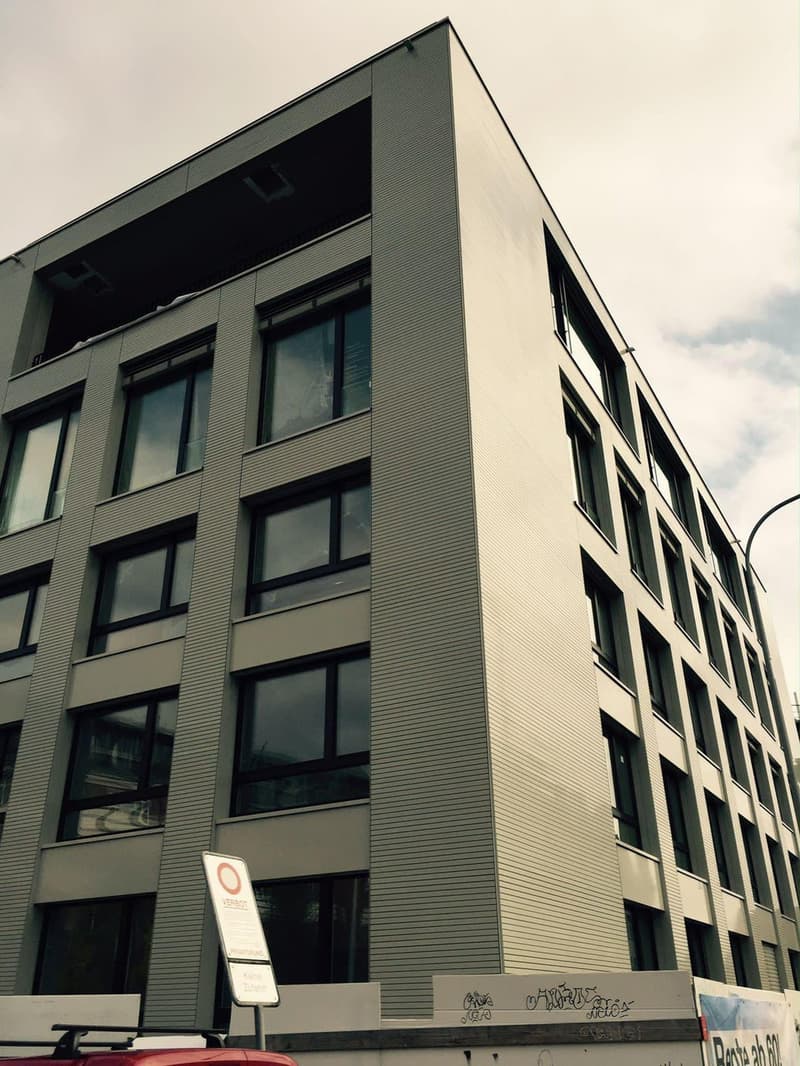 252 m2 moderne, offene Gewerbe-/Bürofläche (2)