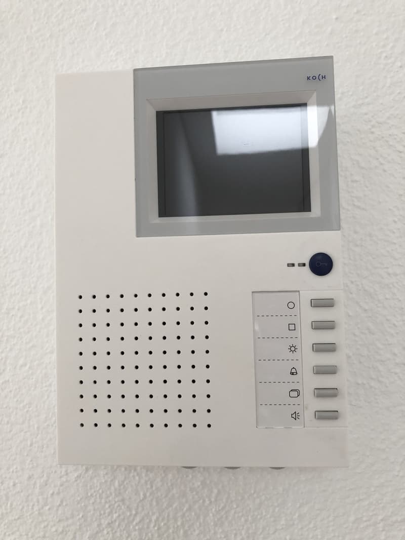 Moderne 4.5-Zimmer-Wohnung mit Terrasse (13)