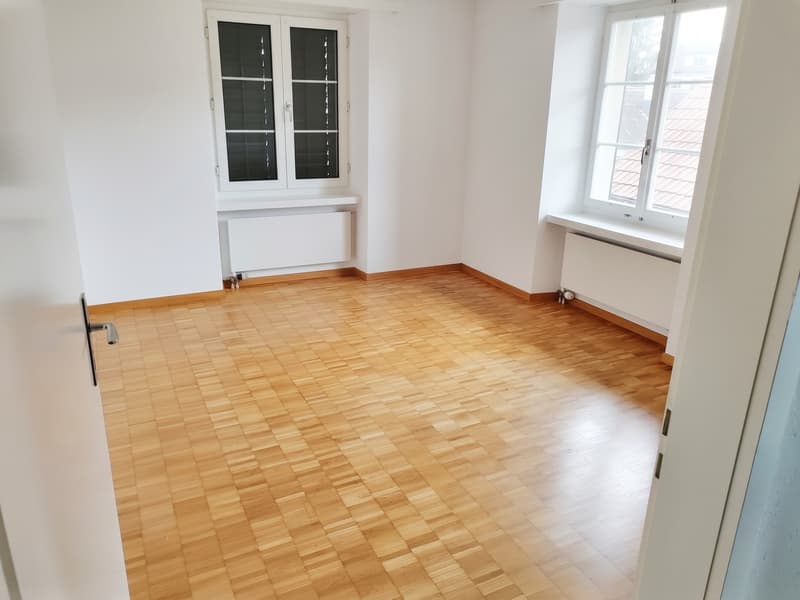 Charmante 2-Zimmer-Wohnung mit Seesicht (3)