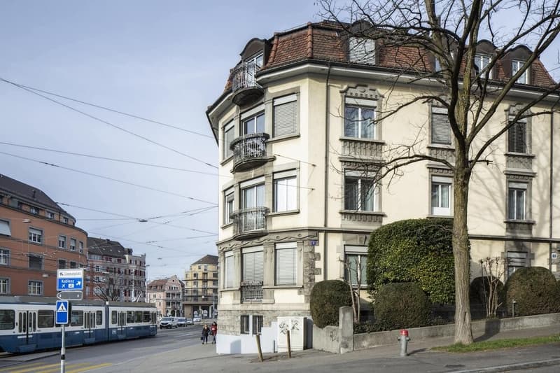 Charmante 2.5-Zimmerwohnung im Kreis 6 (8)