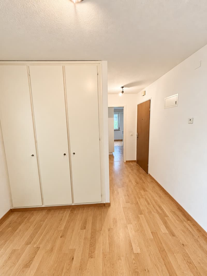 Charmante 2.5 Zimmer-Wohnung im schönen Stäfa (3)