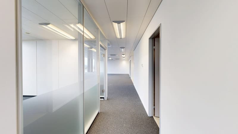 Repräsentative Büro-/Gewerbefläche mit Weitblick Arbeiten, wo Erfolg beginnt (11)