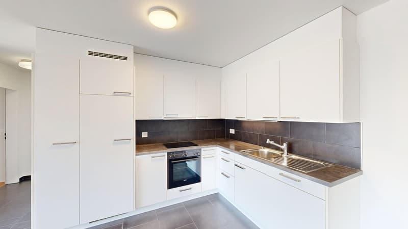 Moderne 3.5-Zimmer-Wohnung in Zürich Schwamendingen (2)