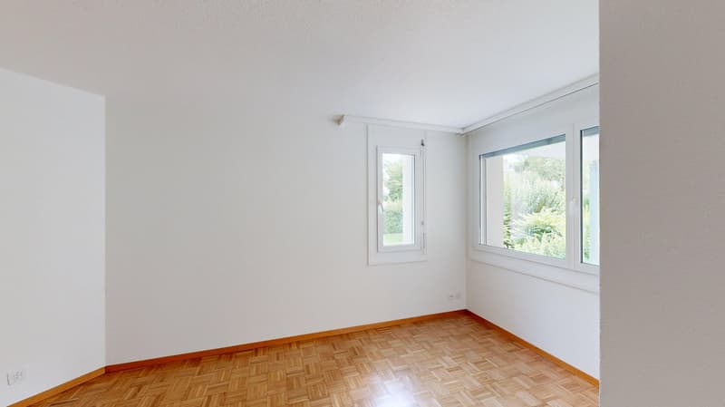 Traumhafte 4.5-Zimmer-Maisonettewohnung in Adliswil zu vermieten! (10)