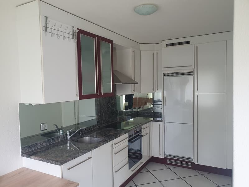 Charmante 2.5-Zimmer-Wohnung mit Balkon in Glattbrugg – ab Oktober 2026 verfügbar (3)