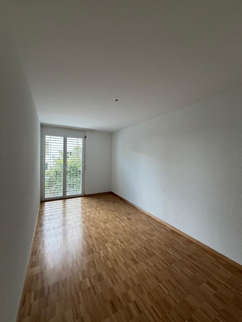 4-Zimmer-Wohnung in Zürich Seebach zu vermieten! (8)