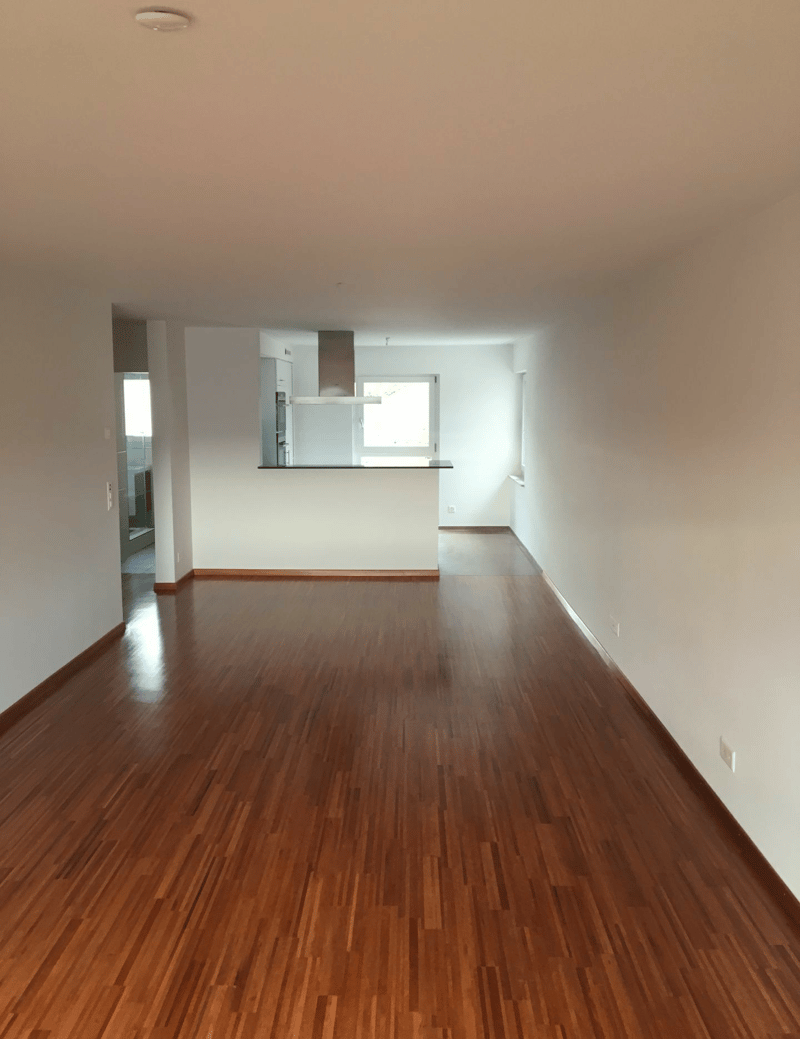 Moderne 3.5-Zimmerwohnung an ruhiger und grüner Lage (2)