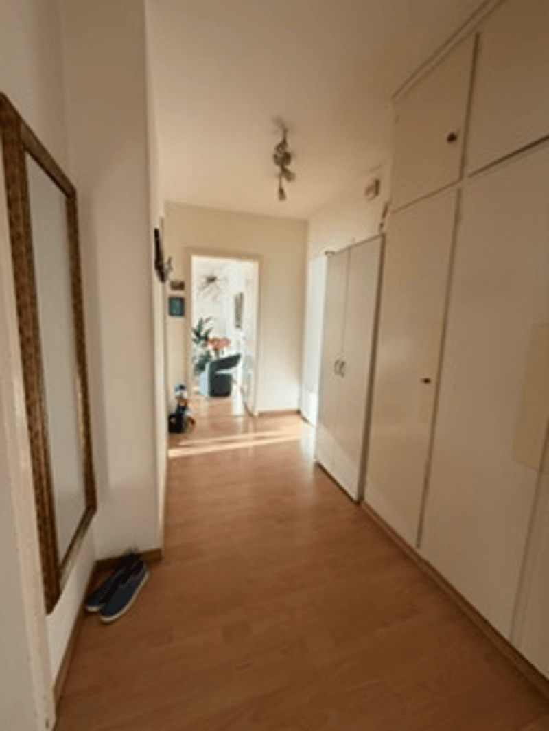 Helle 2-Zimmer-Wohnung mit Balkon in Kloten (4)