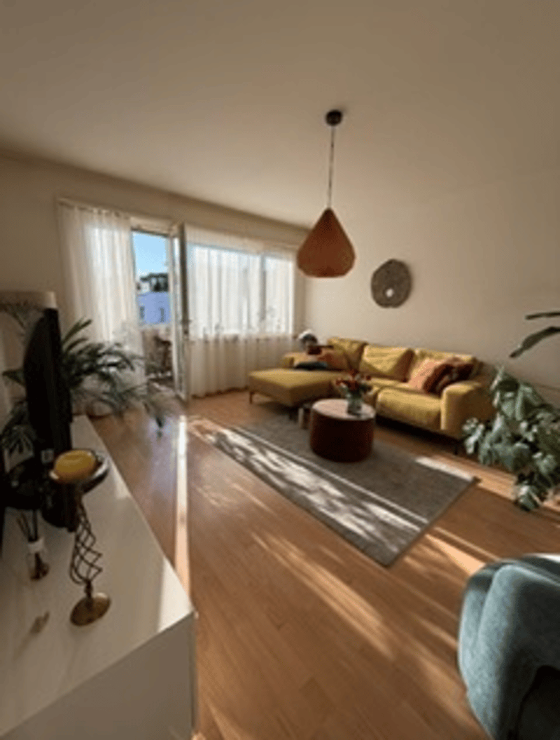 Helle 2-Zimmer-Wohnung mit Balkon in Kloten (6)