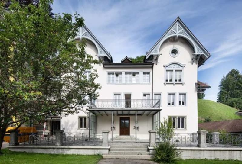 Charmantes Mehrfamilienhaus in Bauma – Historisches Altbau-Juwel mit top Rendite (2)