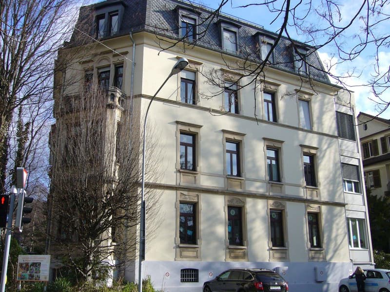 Einmalige 3-Zimmerwohnung an zentraler Lage zu vermieten (1)