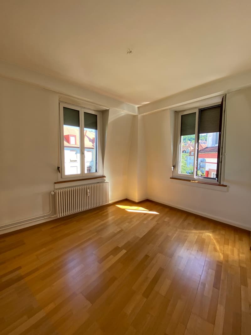 Einmalige 3-Zimmerwohnung an zentraler Lage zu vermieten (5)