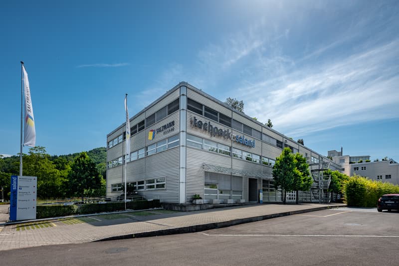 Attraktive Gewerbefläche im Erdgeschoss (1)