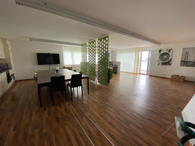 Grosszügige Gewerbefläche mit Balkon in Zuzwil SG (8)