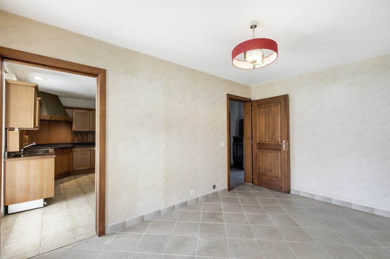 Villa individuelle de 6 pièces avec jardin et véranda à Marly (8)
