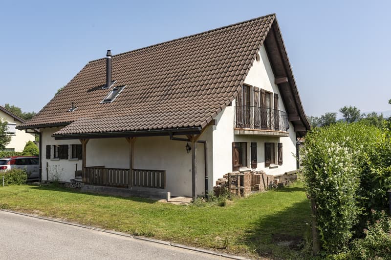Villa individuelle de 6 pièces avec jardin et véranda à Marly (2)