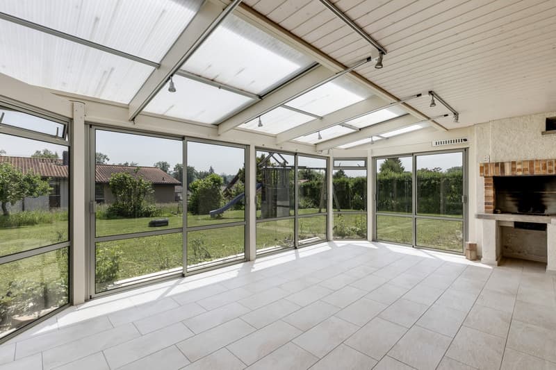 Villa individuelle de 6 pièces avec jardin et véranda à Marly (12)