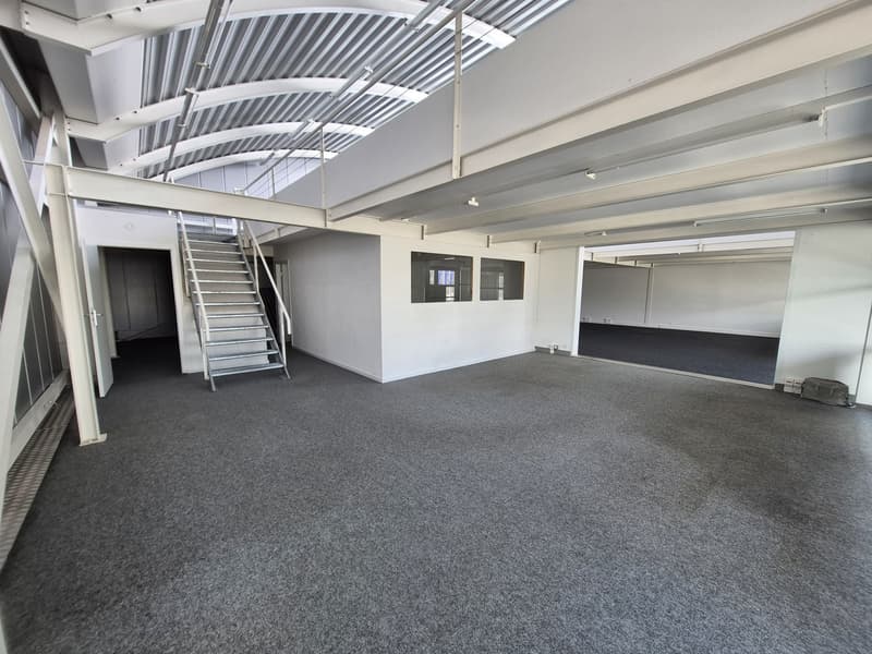 Surface de bureaux attractive dans la zone industrielle André-Piller (9)