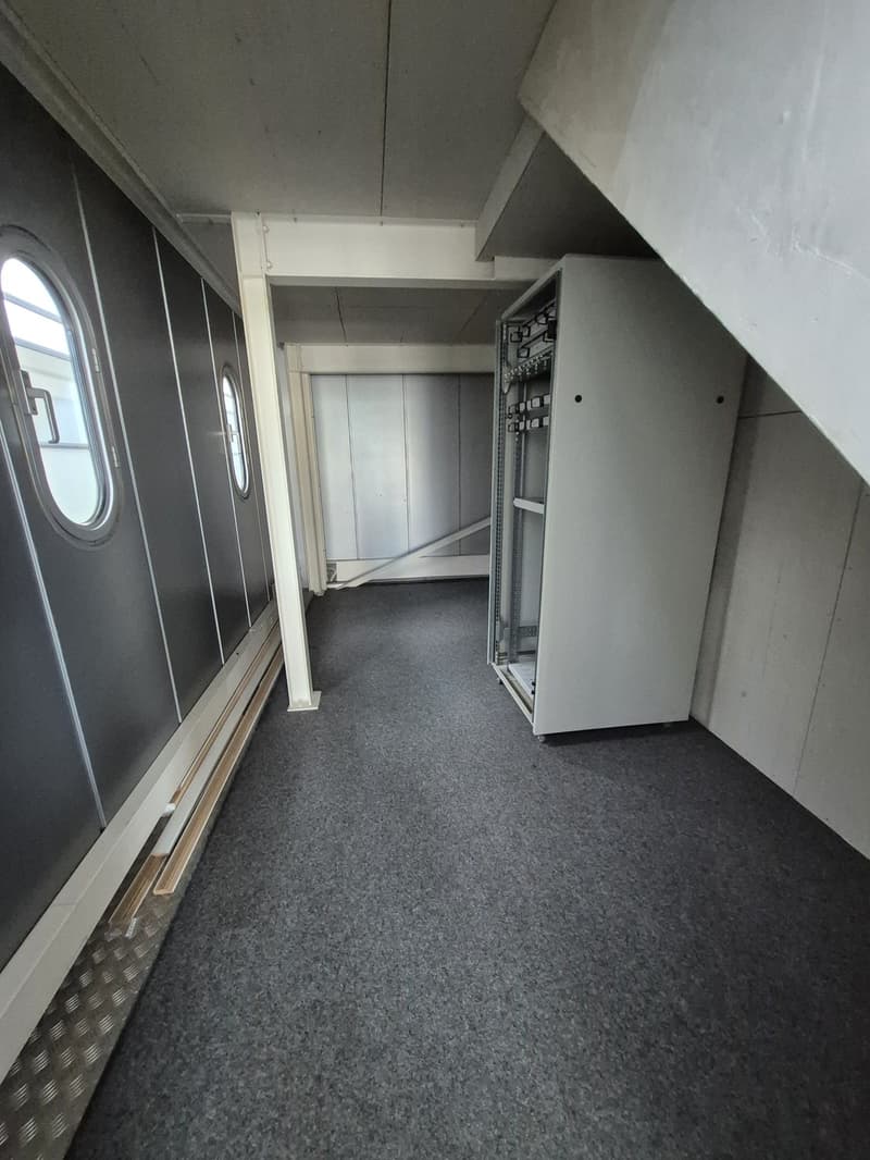 Surface de bureaux attractive dans la zone industrielle André-Piller (12)