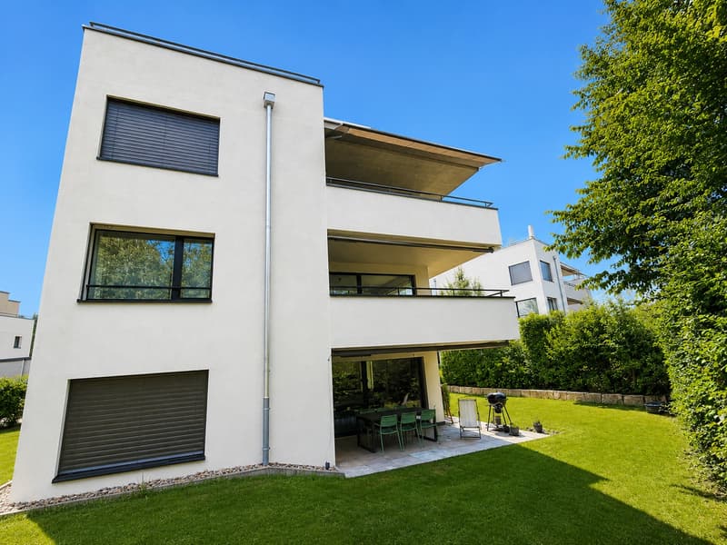 Magnifique appartement de standing de 4.5 pièces avec grand balcon (2)