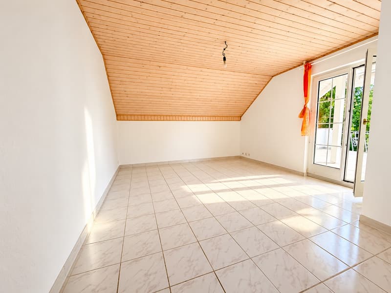 Spacieux appartement de 3,5 pièces avec grand balcon à Tinterin (3)